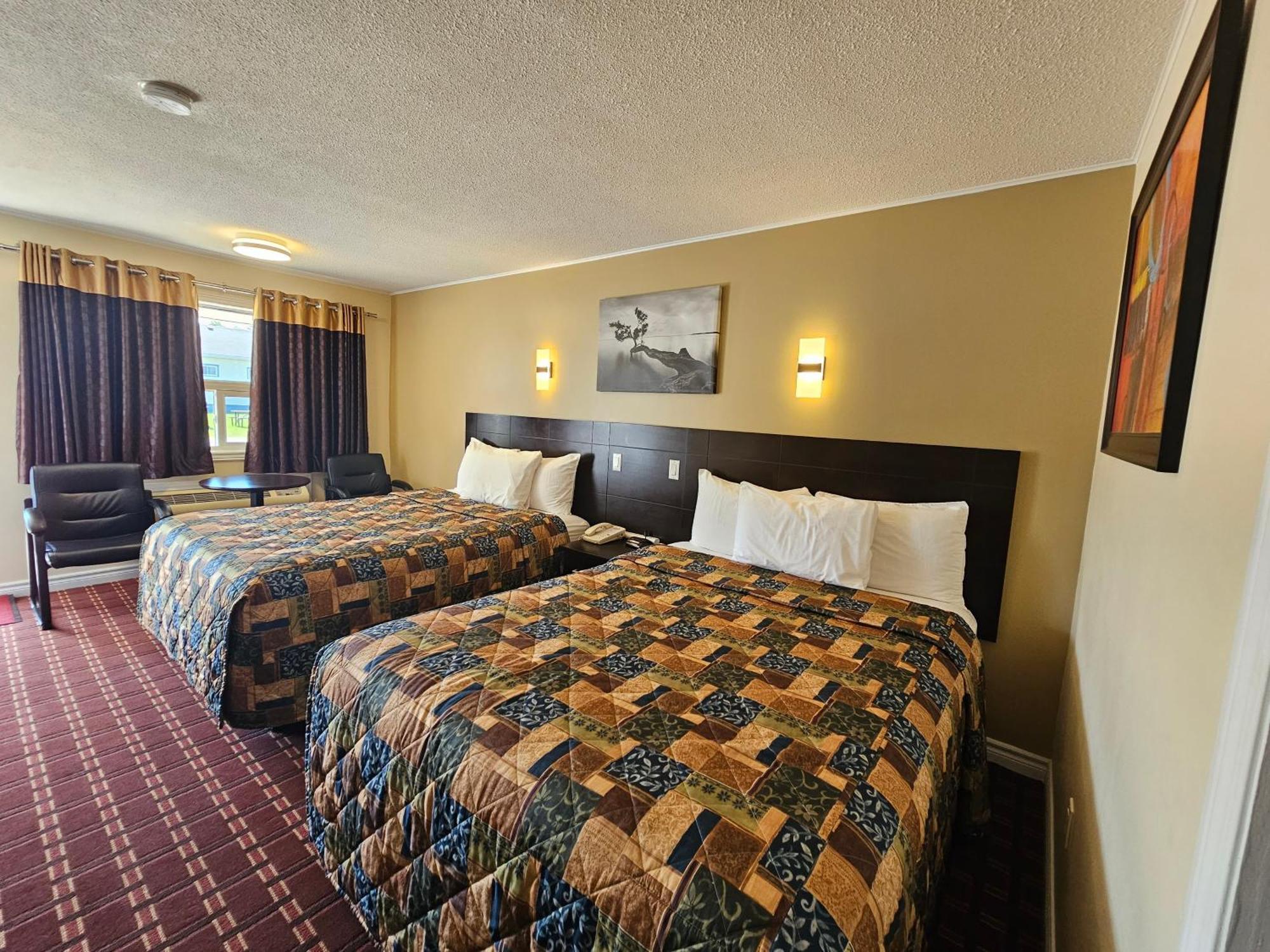 Greater Napanee Fox Motor Inn מראה חיצוני תמונה